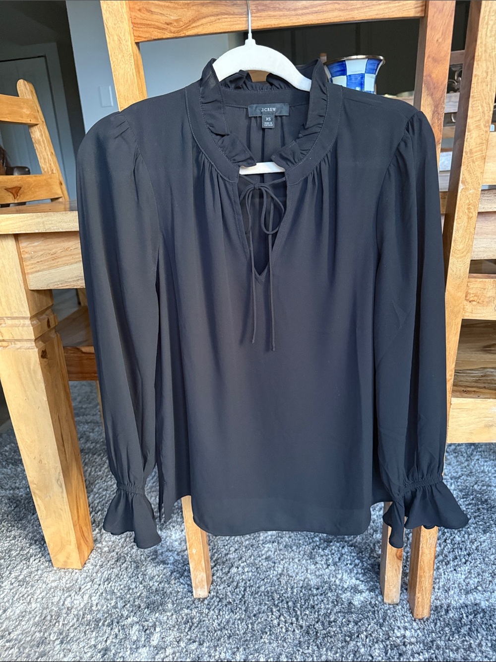 J. Crew Black Ruffle Tie-Neck Long-Sleeve Blouse with Puff Shoulders XS